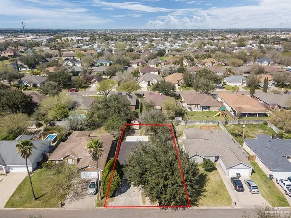 $1,800 | 1801 Crown Pointe Boulevard, Mission, TX 78572