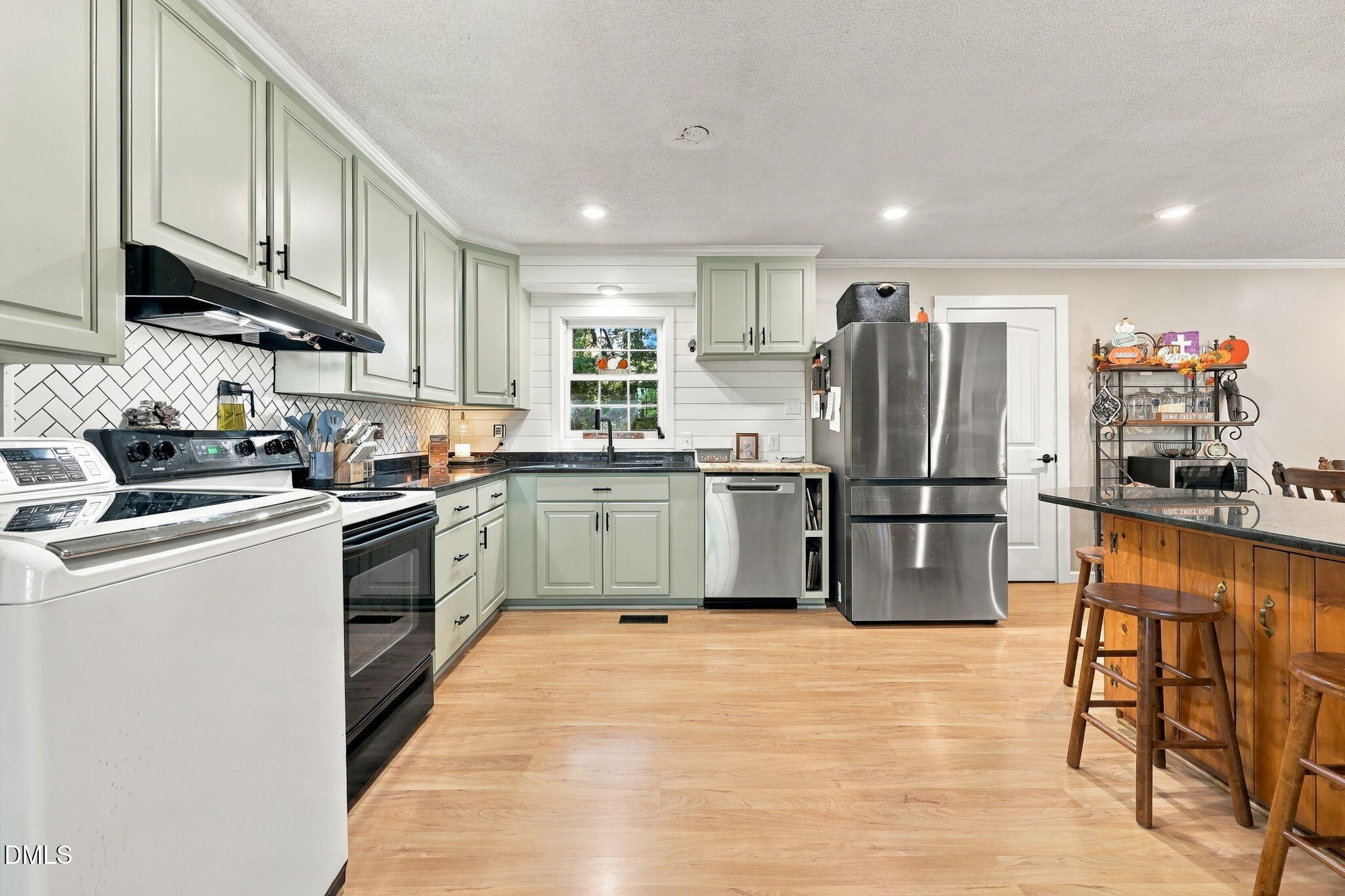 2064 Oak Hl Road Oxford, NC 27565 - Photo 13 of 41 33-web-or-mls-IMG_0202