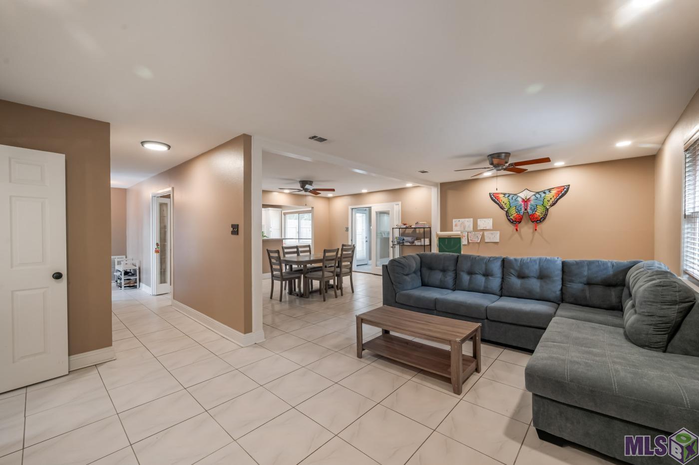 6504 Boutall Street Metairie, LA 70003 - Photo 4 of 22