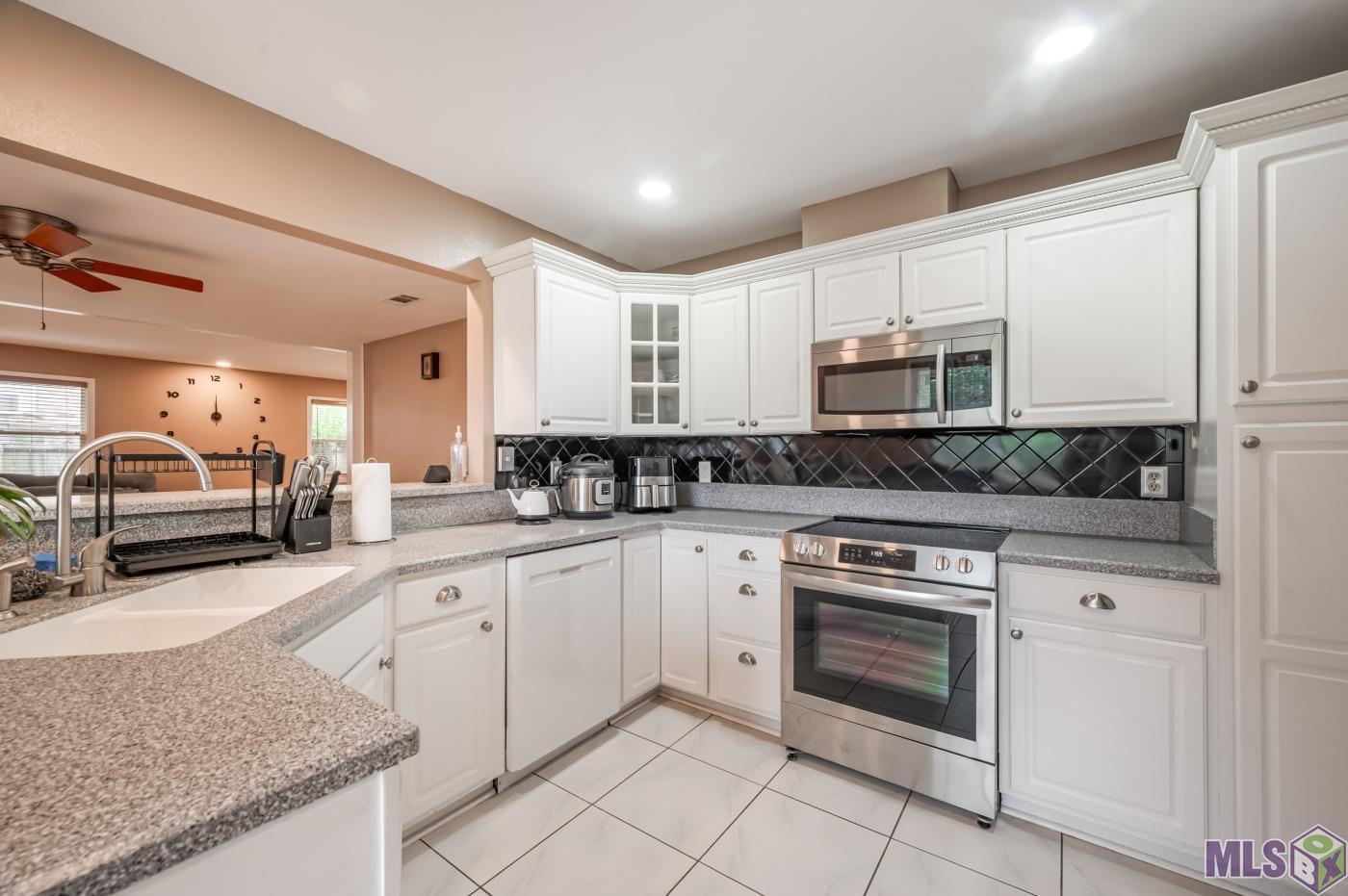 6504 Boutall Street Metairie, LA 70003 - Photo 9 of 22