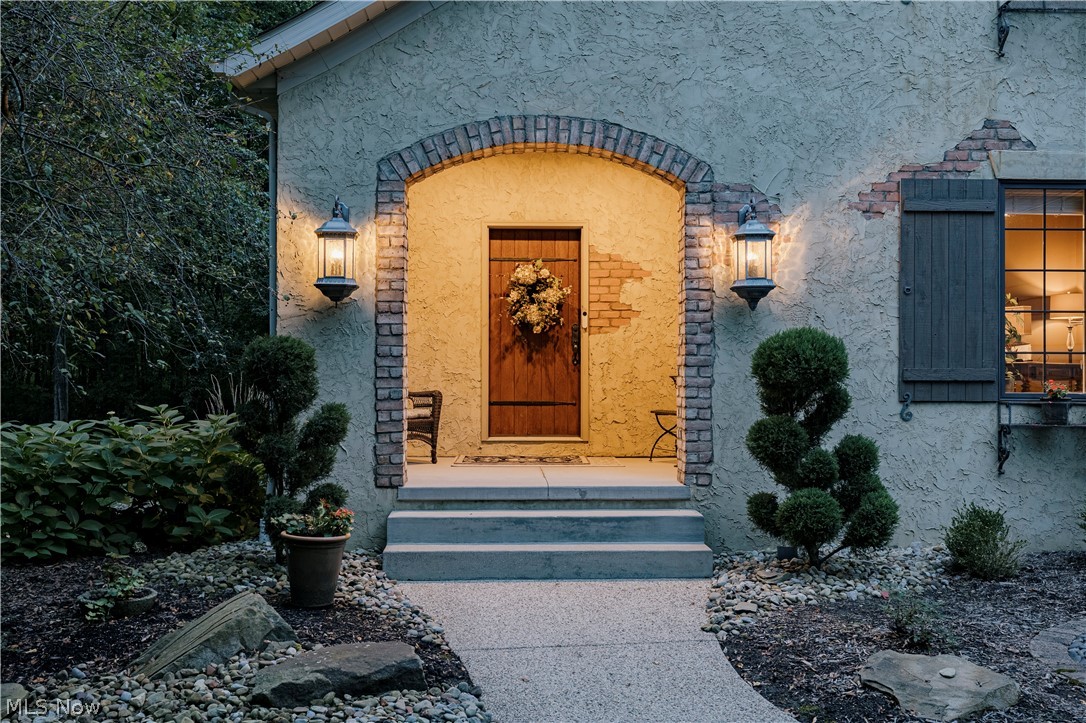 7734 Bainbridge Road Chagrin Falls, OH 44023 - Photo 5 of 47 Gallery Image 5
