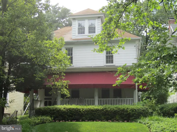 $2,350 | 129 East Homestead Avenue, Unit 2, Collingswood, NJ 08108