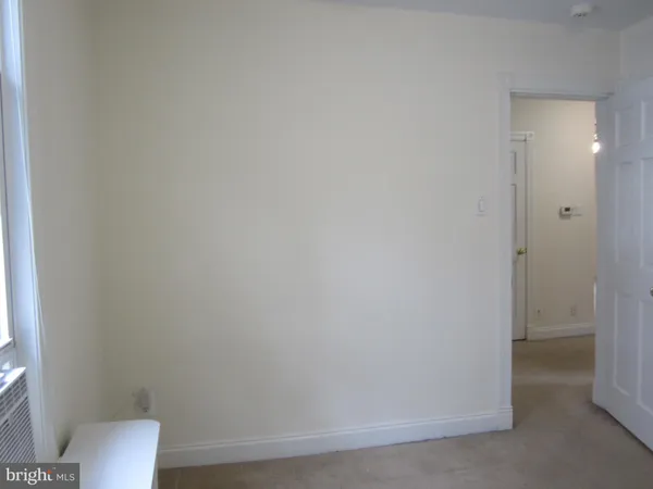 $2,350 | 129 East Homestead Avenue, Unit 2, Collingswood, NJ 08108