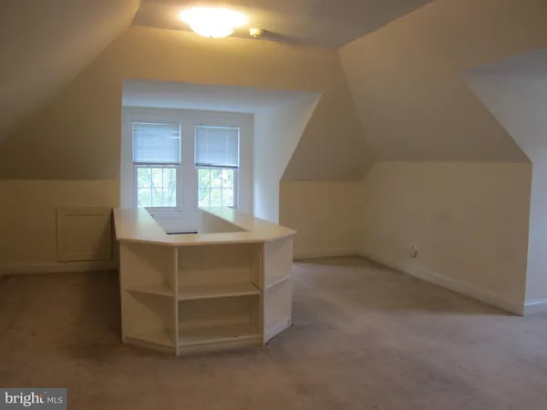 $2,350 | 129 East Homestead Avenue, Unit 2, Collingswood, NJ 08108