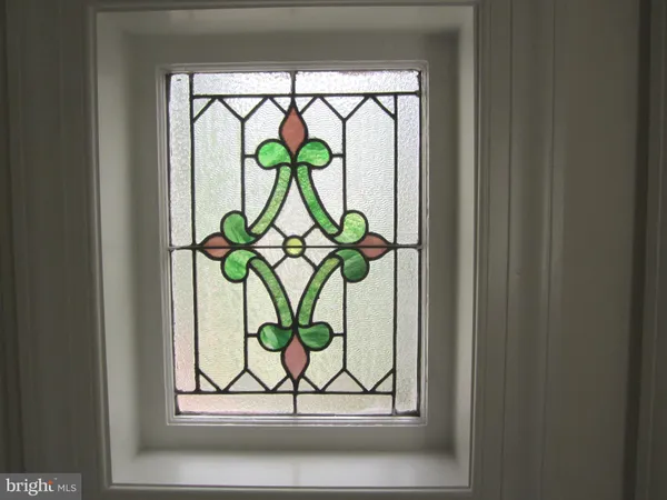 $2,350 | 129 East Homestead Avenue, Unit 2, Collingswood, NJ 08108