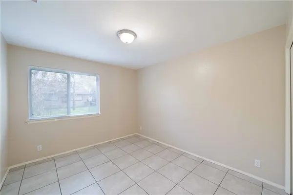 $1,295 | 1944 Nicole Circle, Unit A, Round Rock, TX 78664