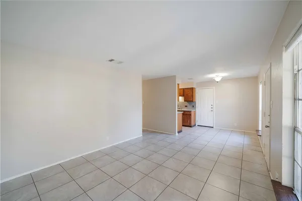 $1,295 | 1944 Nicole Circle, Unit A, Round Rock, TX 78664