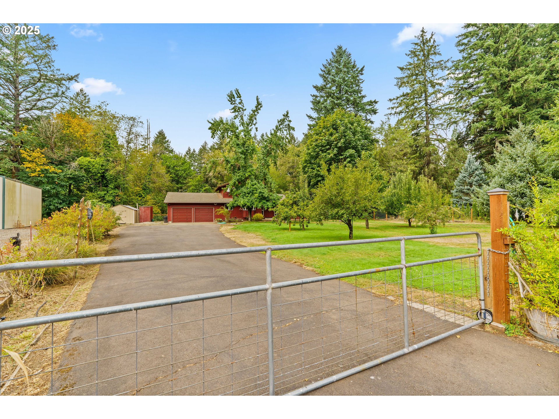 92968 Paschelke Road Marcola, OR 97454 - Photo 2 of 41 Gallery Image 2
