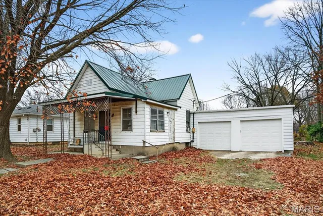 $35,000 | 712 North Main Street, Marissa, IL 62257