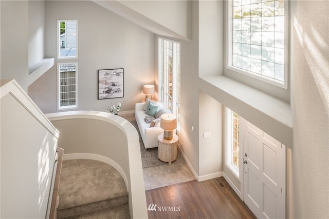 $935,000 | 23615 Northeast 25th Way, Sammamish, WA 98074