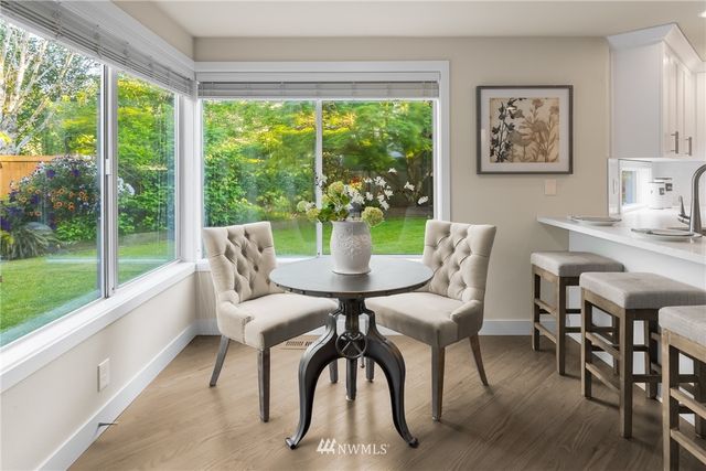 $935,000 | 23615 Northeast 25th Way, Sammamish, WA 98074