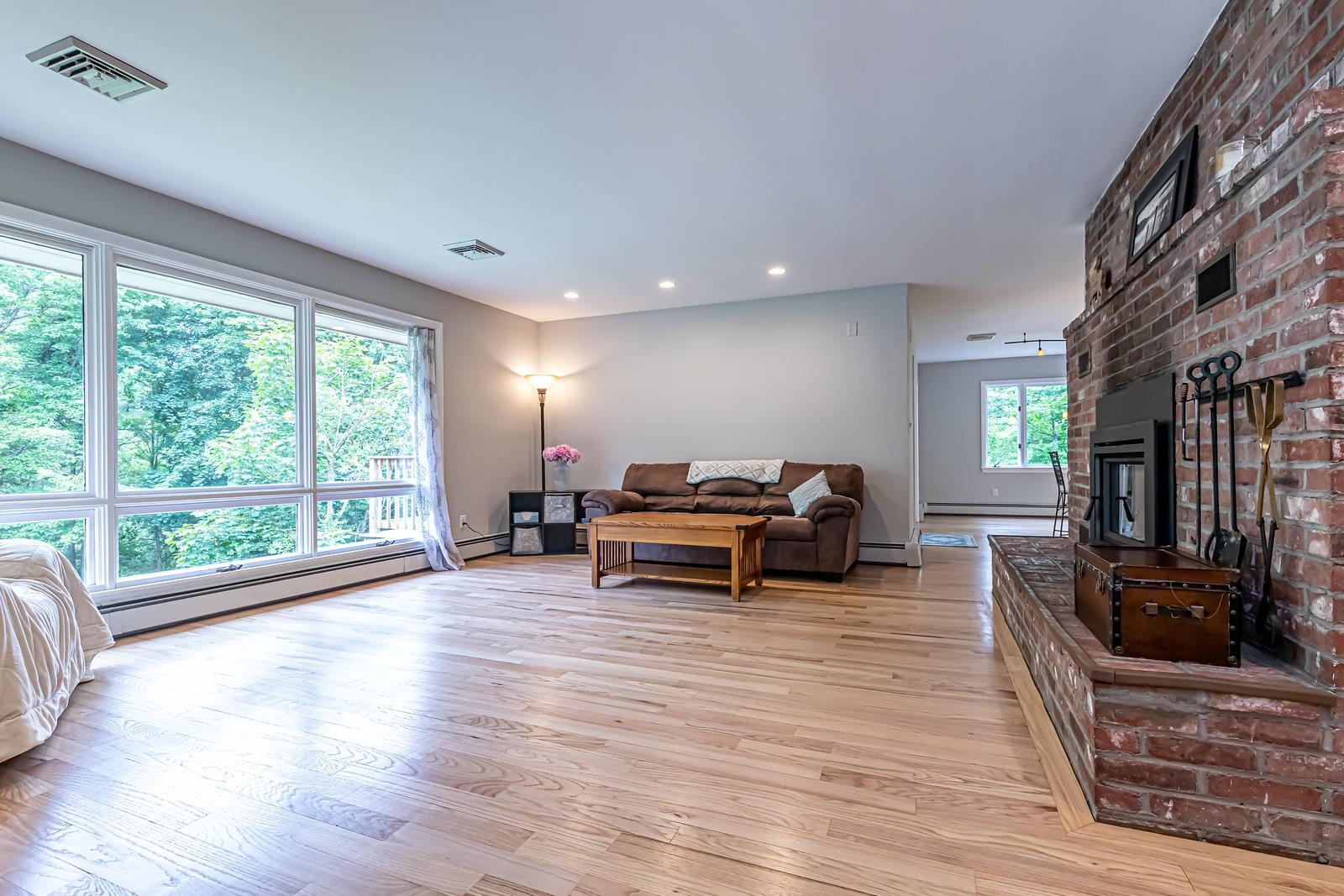 28 New Searles Road Nashua, NH 03062 - Photo 19 of 49