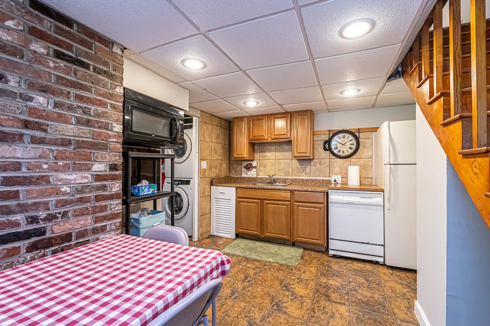 28 New Searles Road Nashua, NH 03062 - Photo 32 of 49