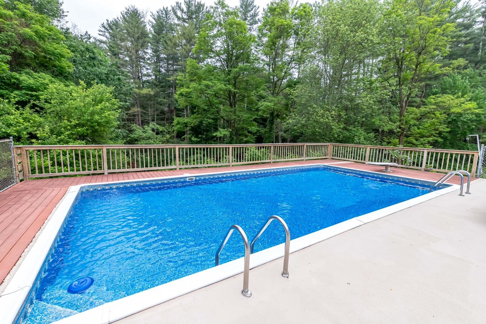 28 New Searles Road Nashua, NH 03062 - Photo 48 of 49