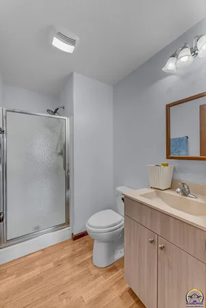 $330,000 | 910 Northwest West Union Road, Topeka, KS 66615