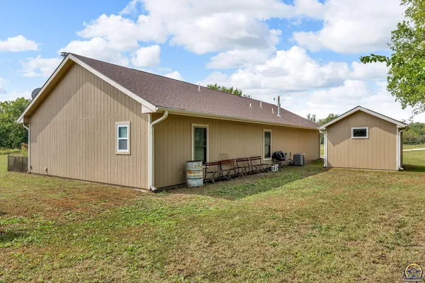$330,000 | 910 Northwest West Union Road, Topeka, KS 66615