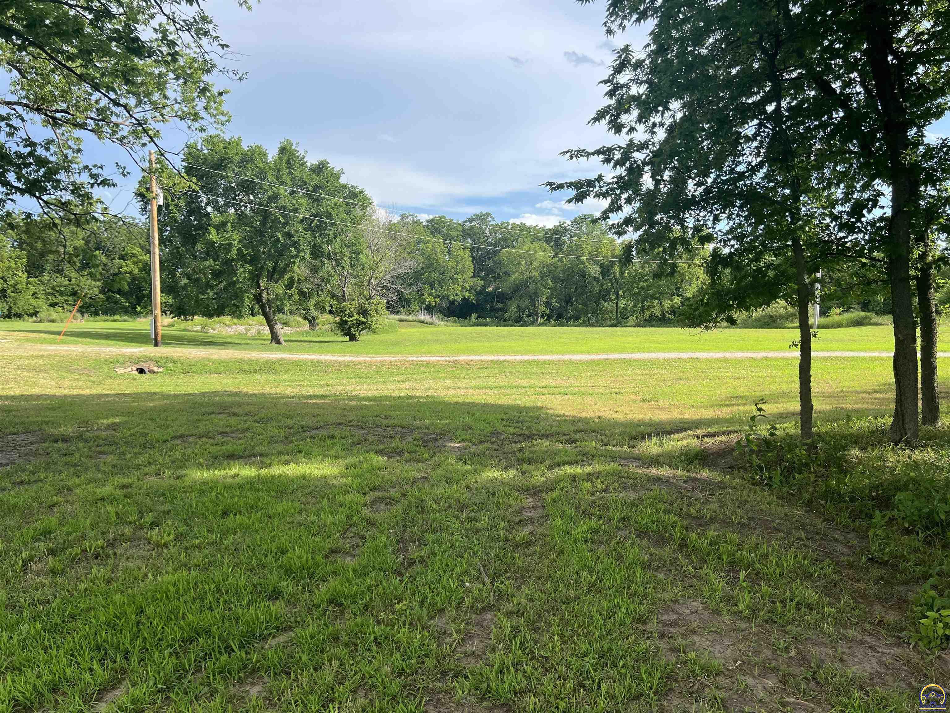 910 Northwest West Union Road Topeka, KS 66615 - Photo 26 of 27