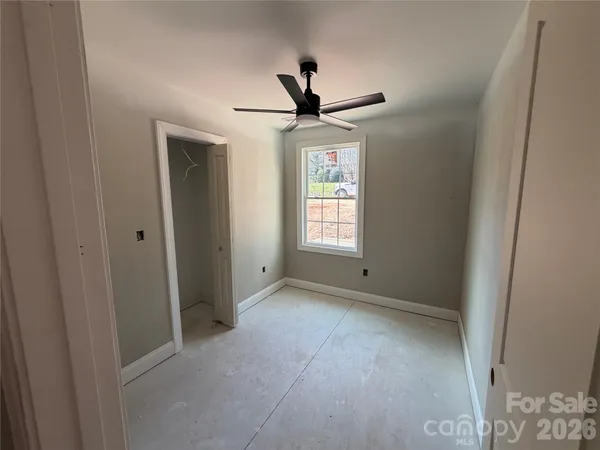 $229,900 | 1298 18th Street Northeast, Hickory, NC 28601