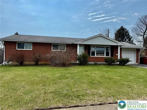 $350,000 | 3017 Birch Street, Whitehall, PA 18052