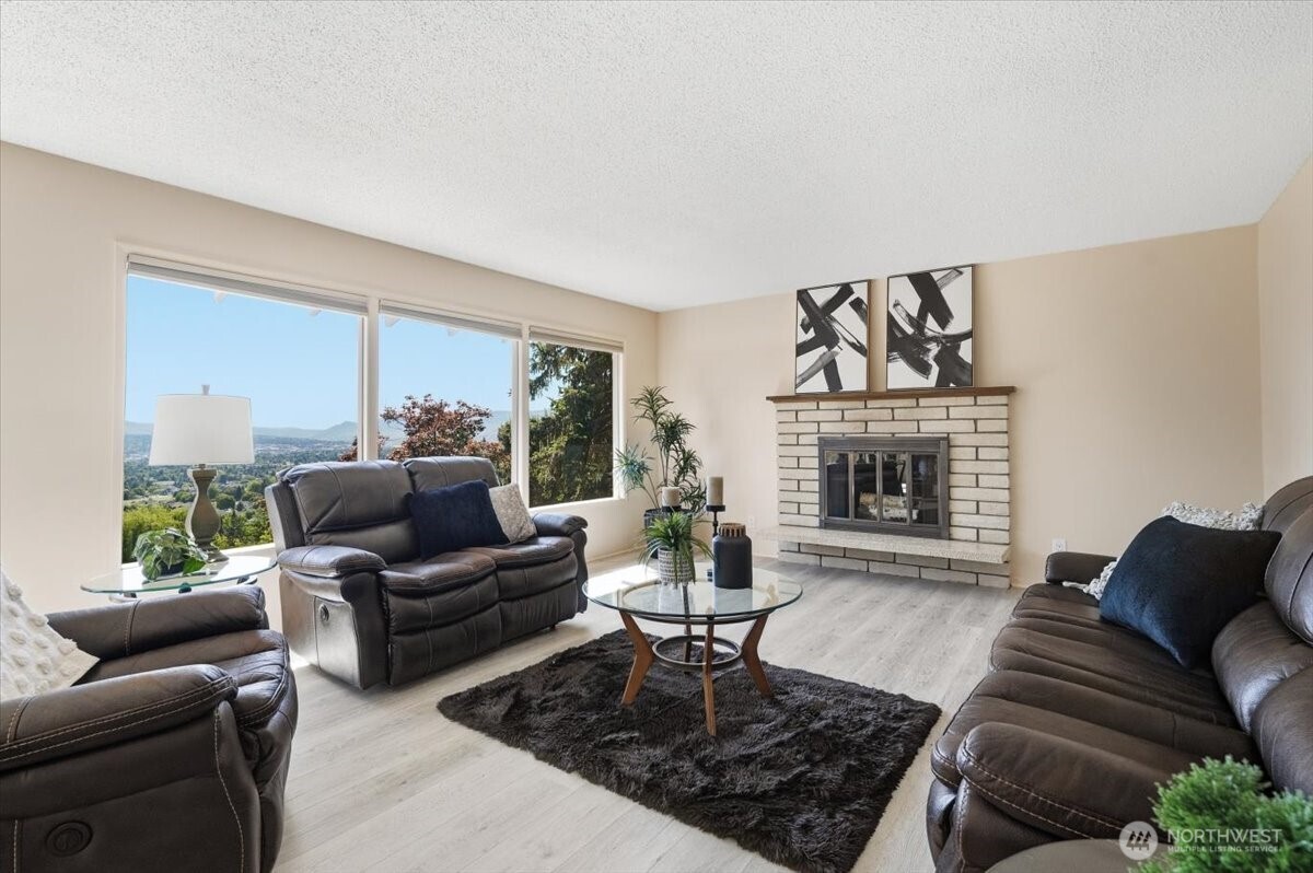 2511 Lester Road Wenatchee, WA 98801 - Photo 13 of 40