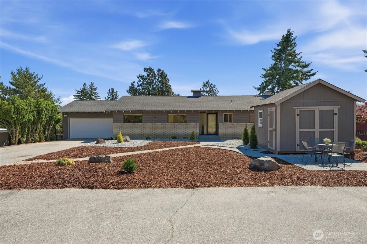 2511 Lester Road Wenatchee, WA 98801 - Photo 5 of 40