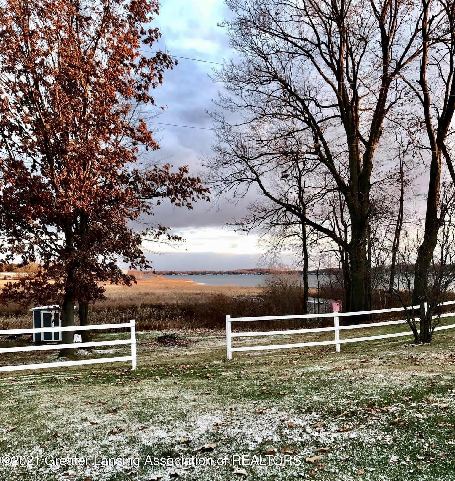 26123 Anderson Road Olivet, MI 49076 - Photo 31 of 35 late fall view
