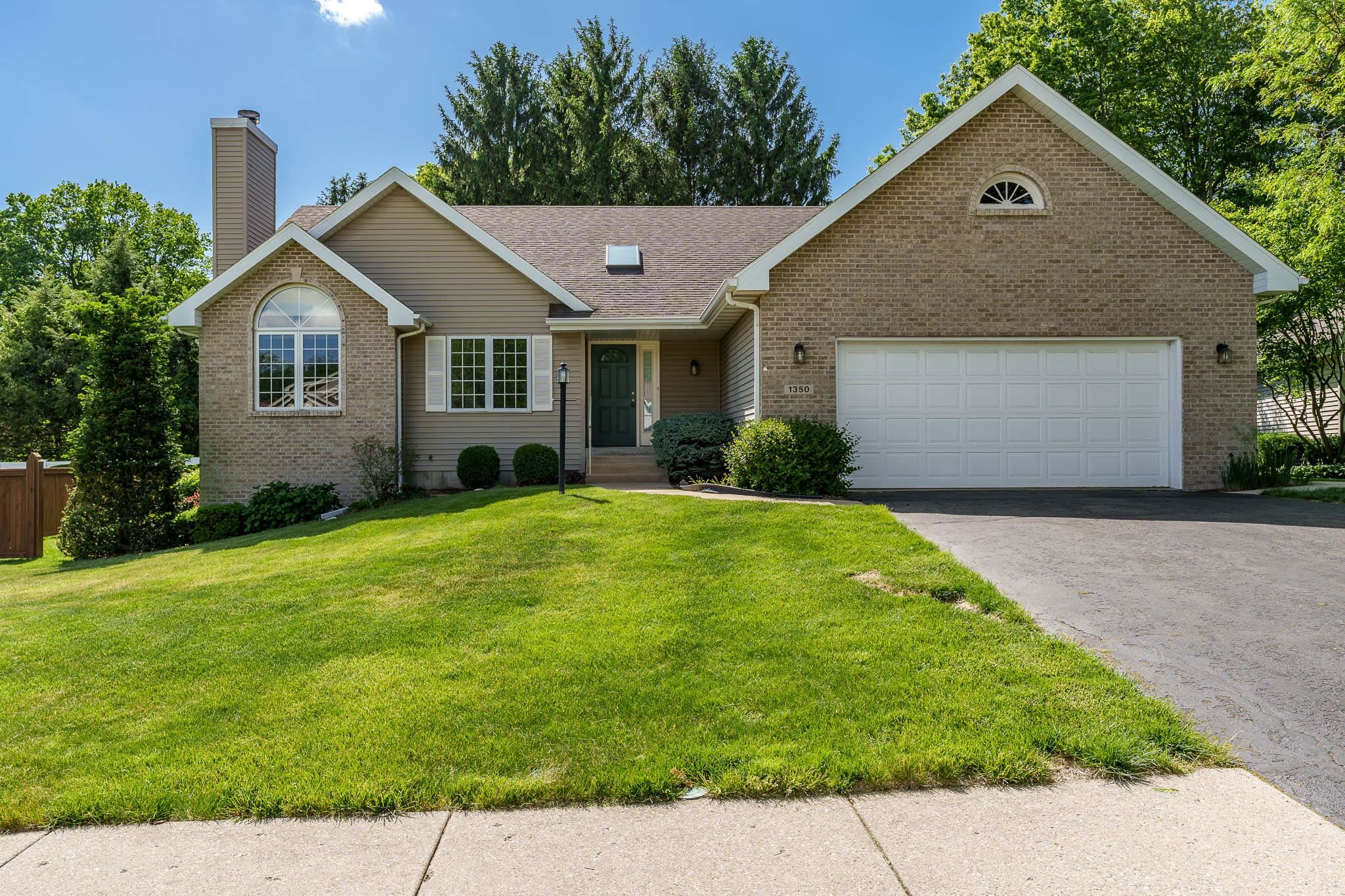 1350 Featherstone Road Rockford, IL 61107 - Photo 1 of 46 Gallery Image 1