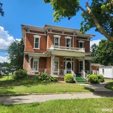 $209,900 | 706 South Main Street, Ligonier, IN 46767