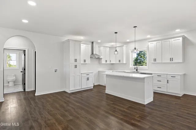 $509,900 | 726 Groveside Road, Pittstown, NY 12028