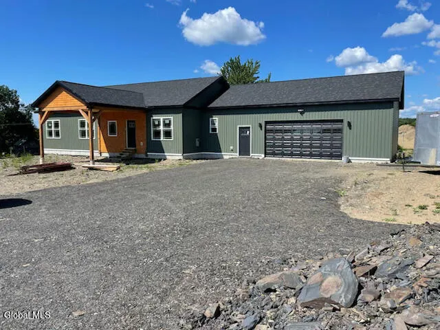 $509,900 | 726 Groveside Road, Pittstown, NY 12028