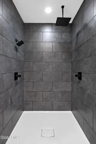 $509,900 | 726 Groveside Road, Pittstown, NY 12028