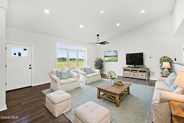 $509,900 | 726 Groveside Road, Pittstown, NY 12028