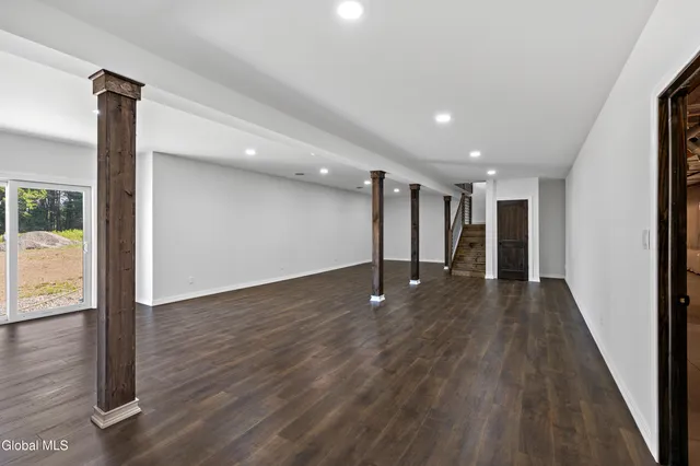 $509,900 | 726 Groveside Road, Pittstown, NY 12028