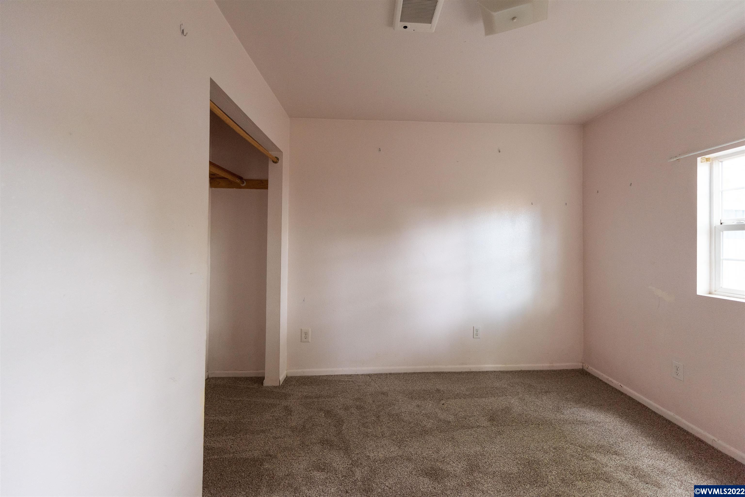 412 Southeast Denver Street Albany, OR 97321 - Photo 14 of 21 Gallery Image 14