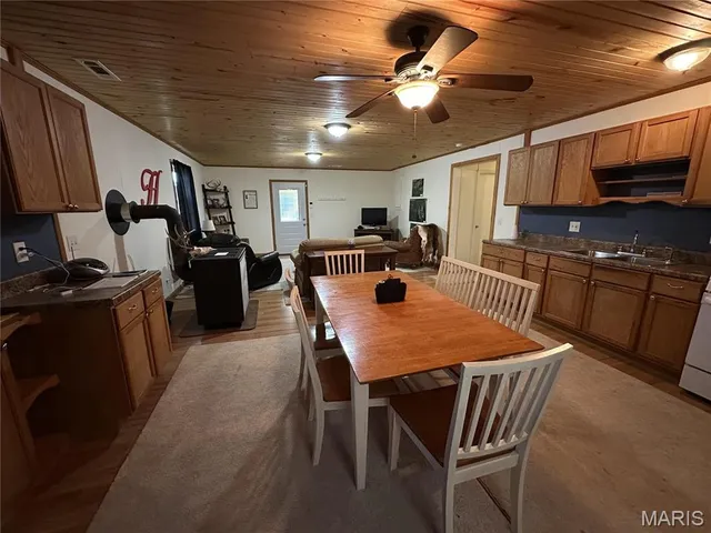 $1,300,000 | 1743 Ripley Route North, Doniphan, MO 63935