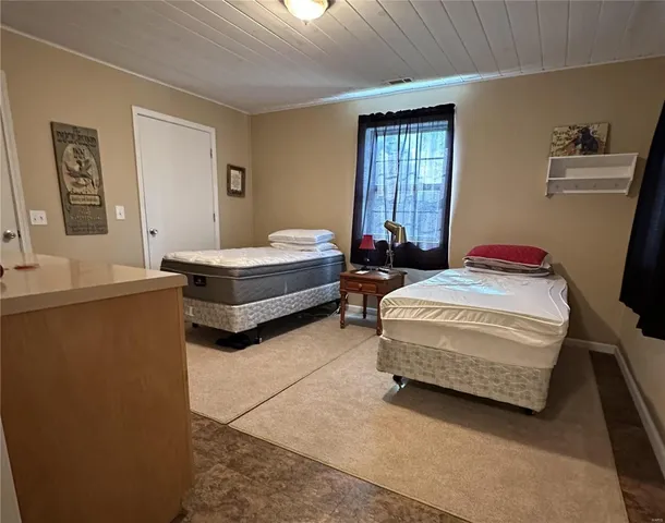 $1,300,000 | 1743 Ripley Route North, Doniphan, MO 63935