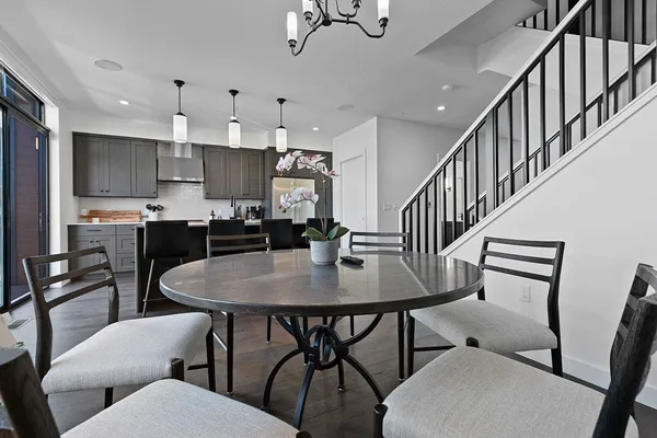 $1,195,000 | 1071 Brookwood Drive, Green Bay, WI 54304