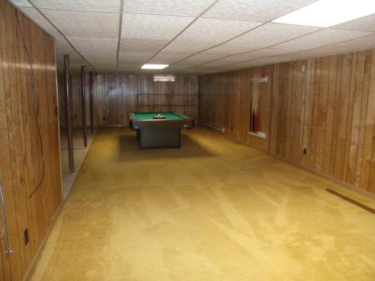 7235 Garden Prairie Road Garden Prairie, IL 61038 - Photo 5 of 11 a view of a livingroom with furniture