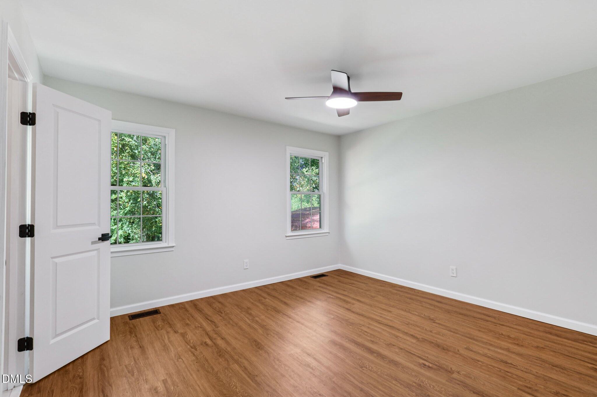 1121 Marlborough Road Raleigh, NC 27610 - Photo 16 of 27 16-web-or-mls-Marlborough Rd-S1009-016