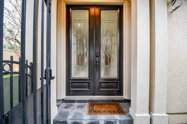 $6,200 | 2094 Brentwood Drive, Houston, TX 77019