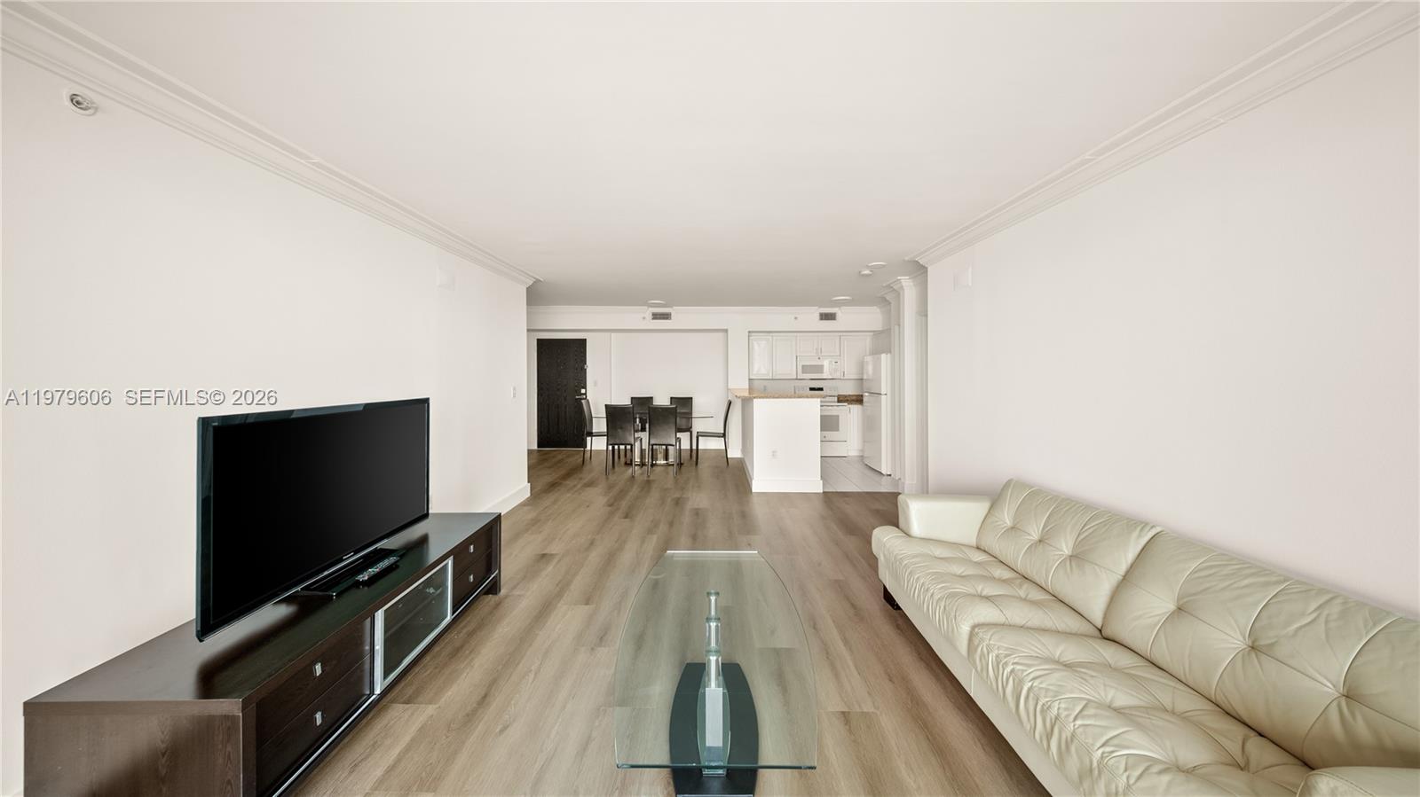 90 Alton Road, Unit 1903 Miami Beach, FL 33139 - Photo 8 of 12