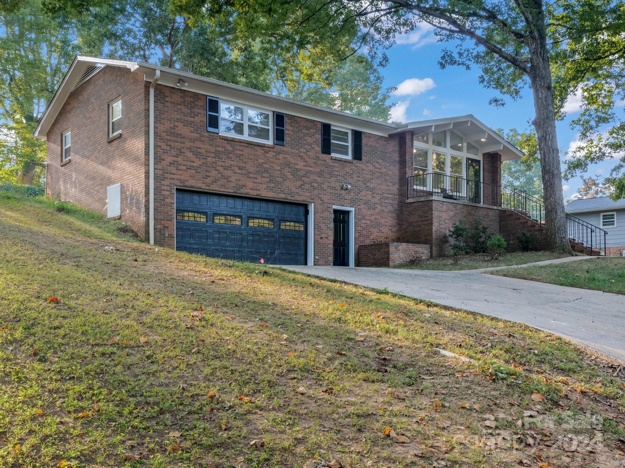 602 Shiloh Church Road Hickory, NC 28601 - Photo 2 of 30 Gallery Image 2