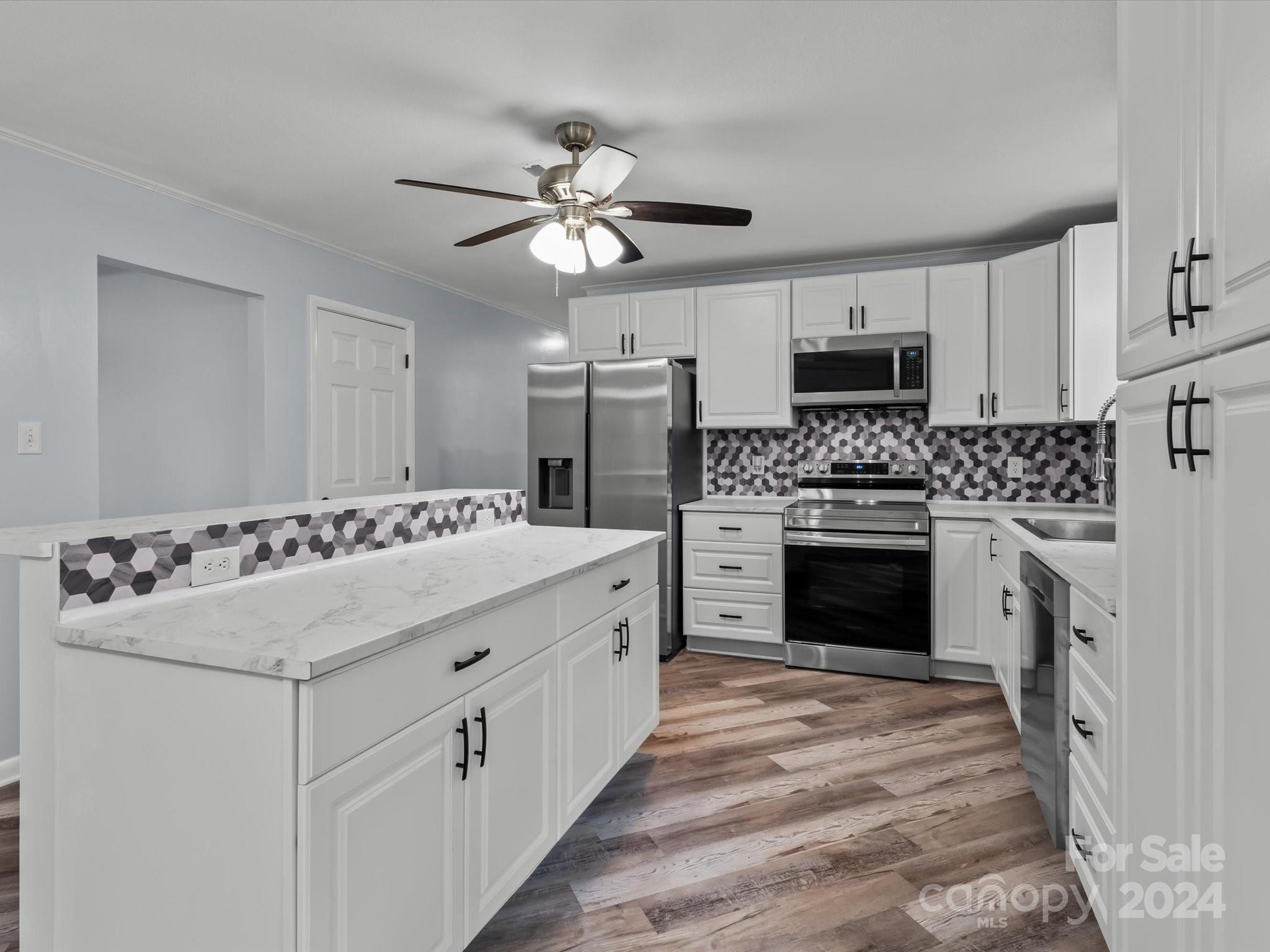 602 Shiloh Church Road Hickory, NC 28601 - Photo 9 of 30 Gallery Image 9