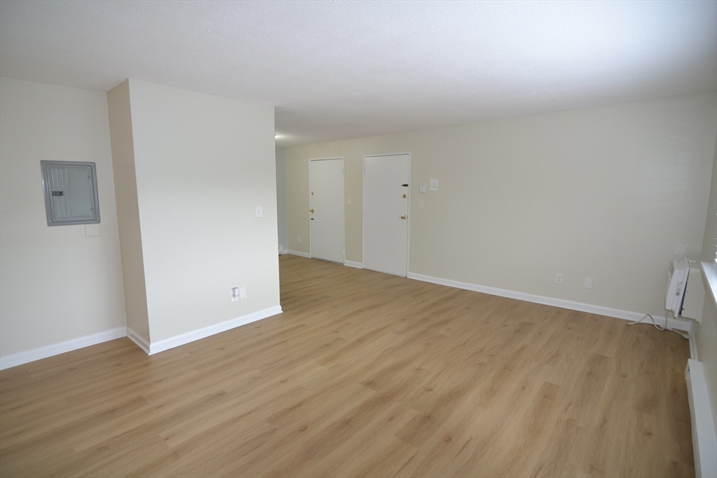 77 Nicholas Road, Unit I Framingham, MA 01701 - Photo 12 of 25