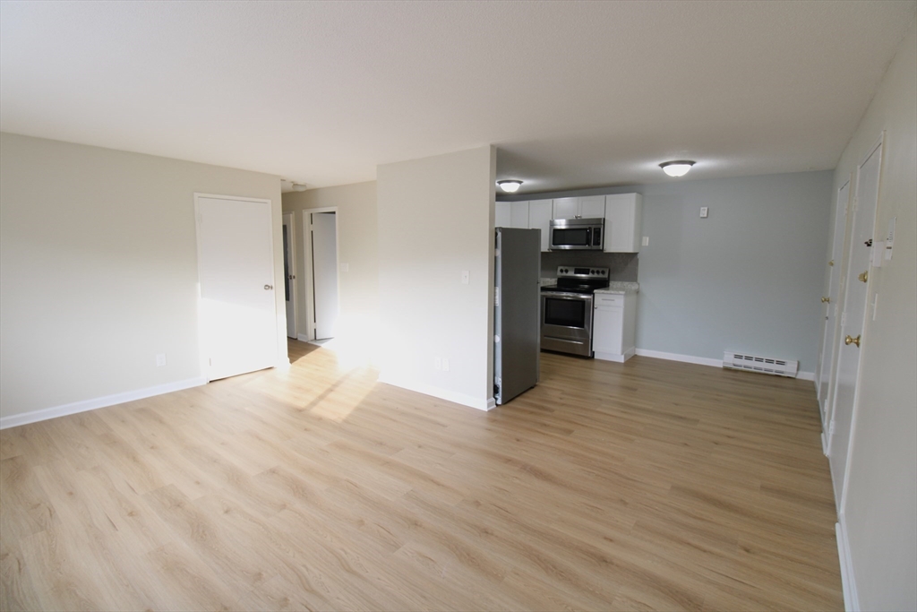 77 Nicholas Road, Unit I Framingham, MA 01701 - Photo 8 of 25