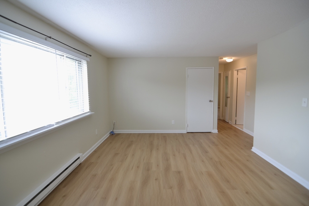 77 Nicholas Road, Unit I Framingham, MA 01701 - Photo 9 of 25