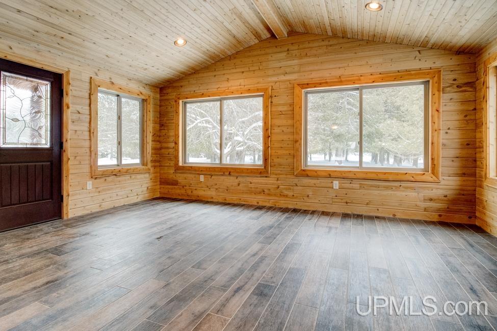 10291 22nd Road Rapid River, MI 49878 - Photo 22 of 65