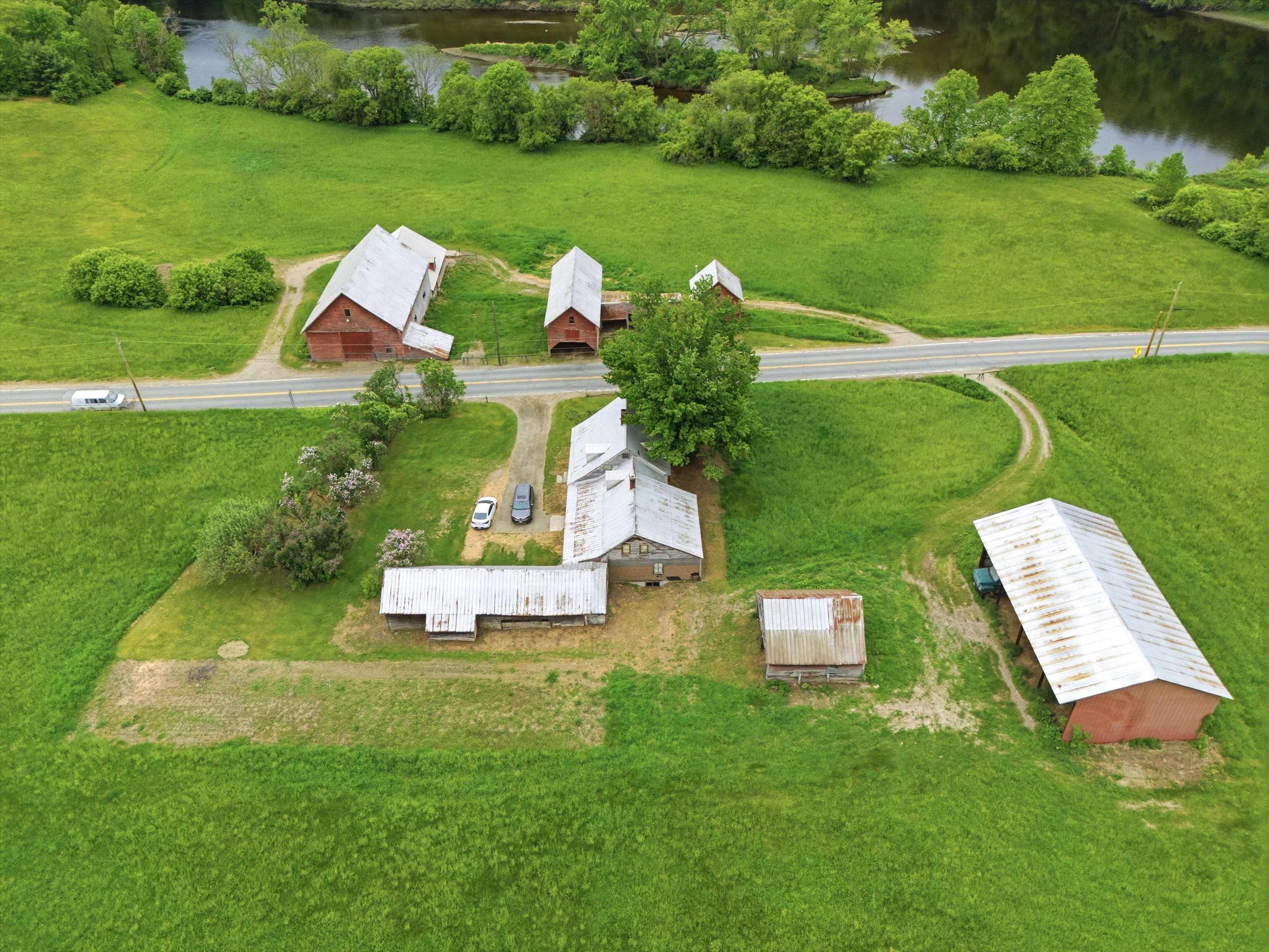 120 Monroe Road Bath, NH 03740 - Photo 3 of 60
