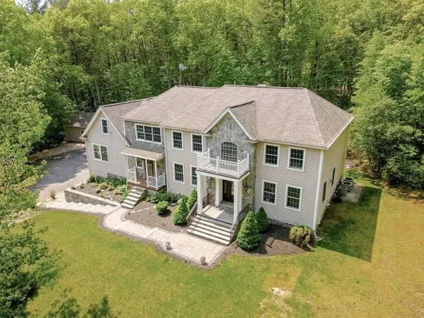 $1,250,000 | 12 Breton Road, Upton, MA 01568