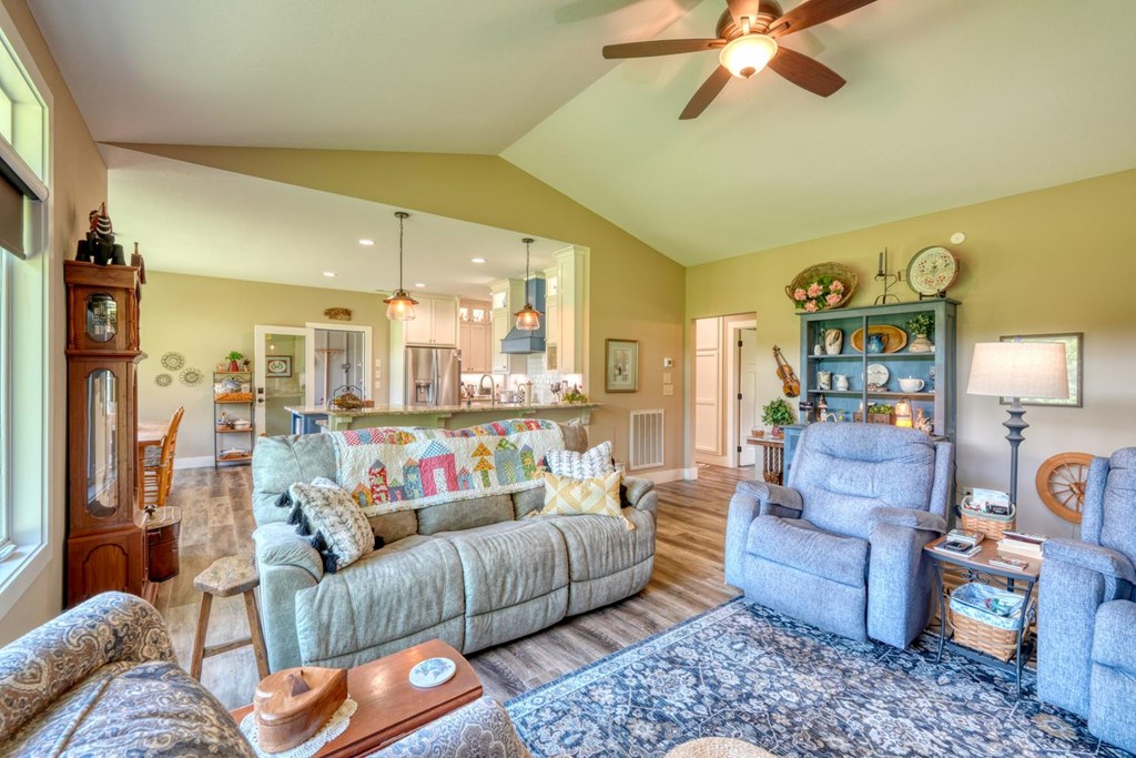 314 Winchester Cove Road Hayesville, NC 28904 - Photo 13 of 45